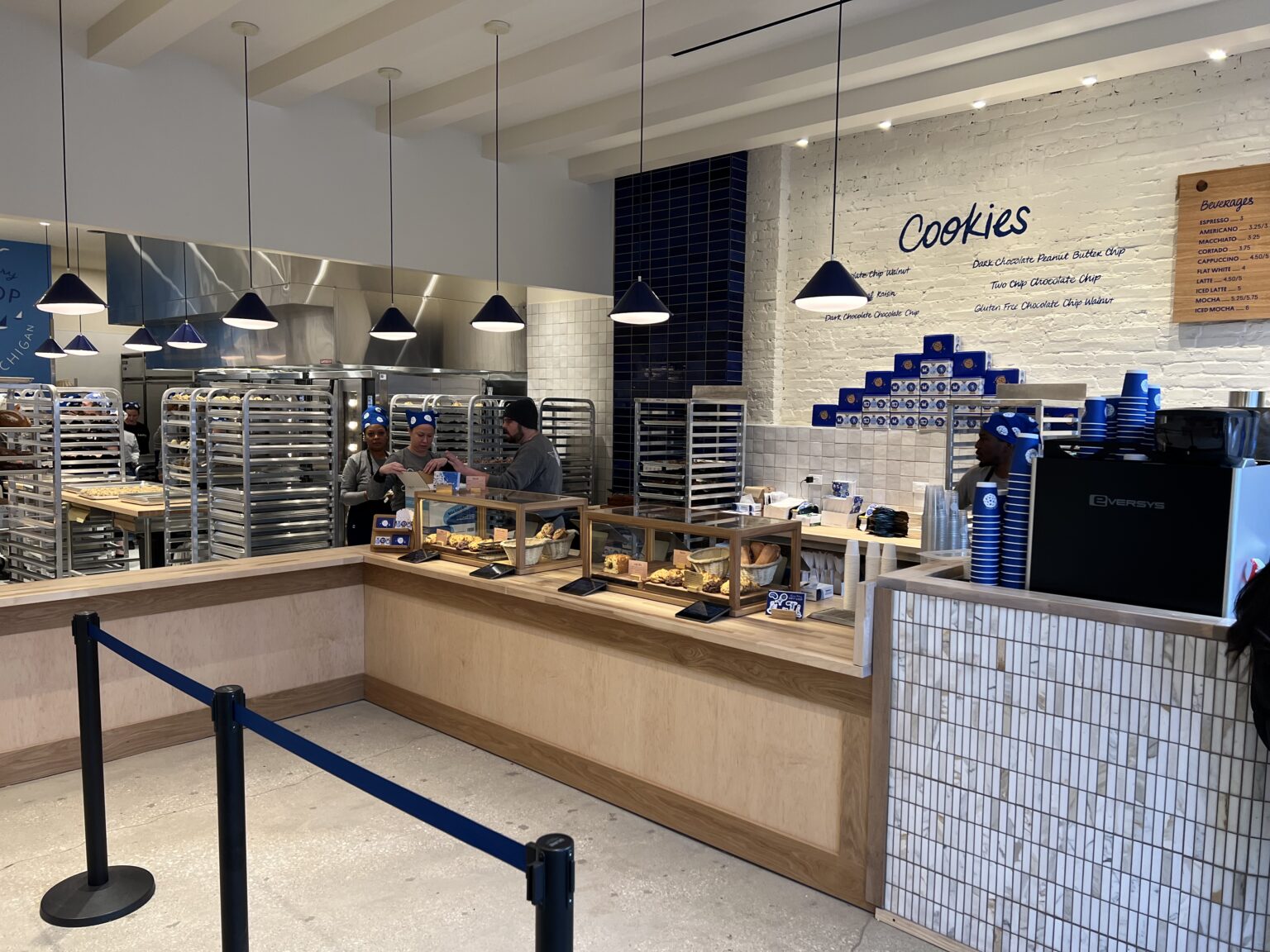 Levain Bakery Chicago 5